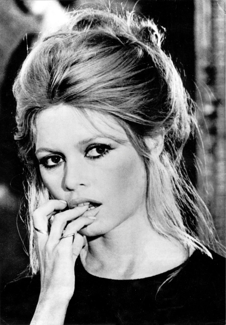 
	
	Biểu tượng sex những năm 1950, 1960 - Brigitte Bardot đứng vị trí thứ 4 trong danh sách. 